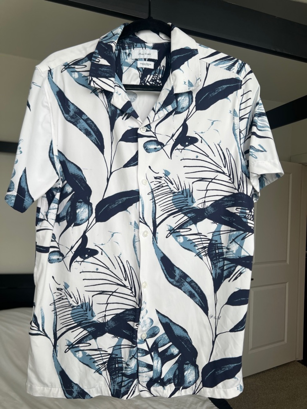 Men's White Short Sleeve Button-Down Shirt with Navy Tropical Print